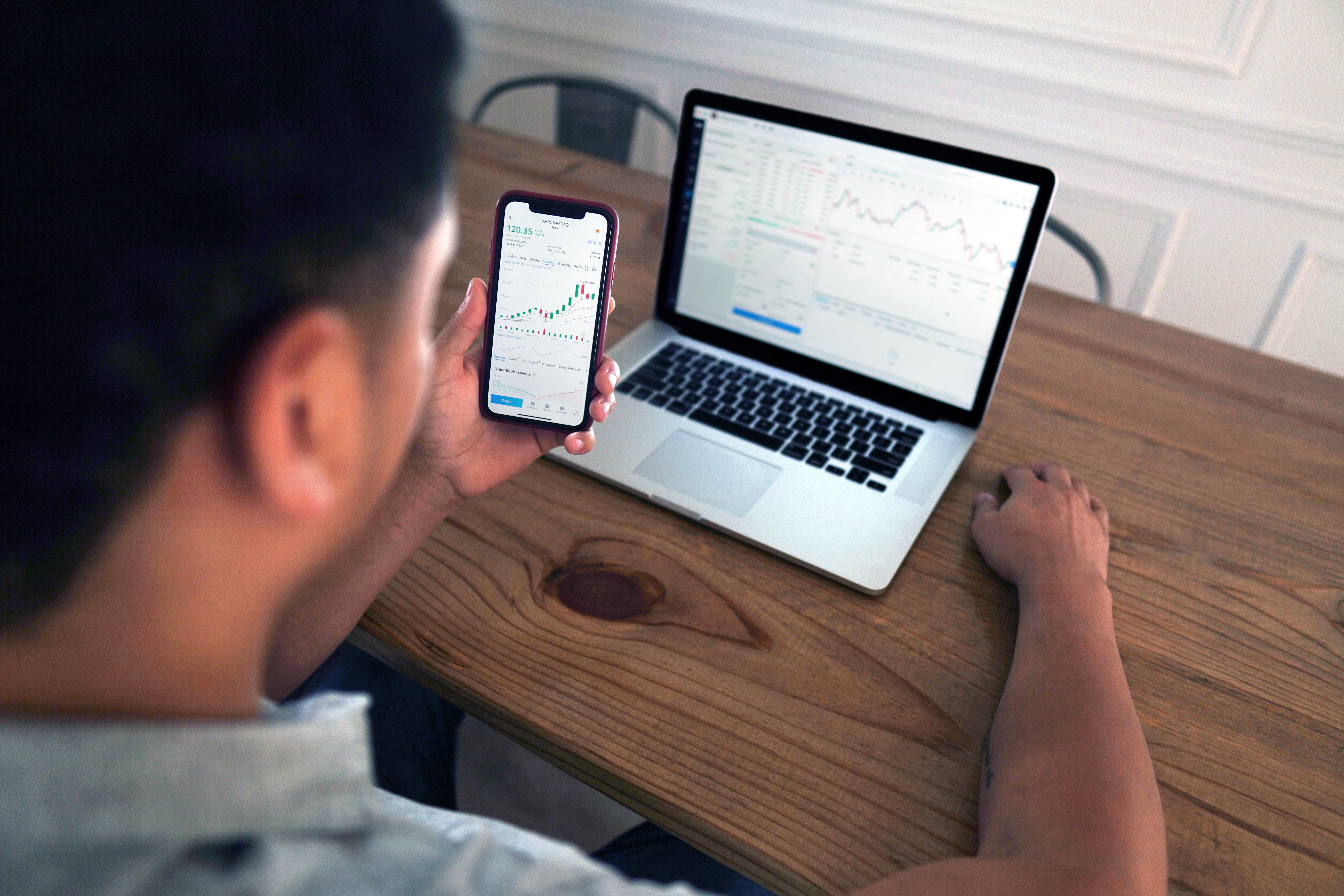 Broker Forex: Panduan Memilih Broker yang Tepat untuk Trading