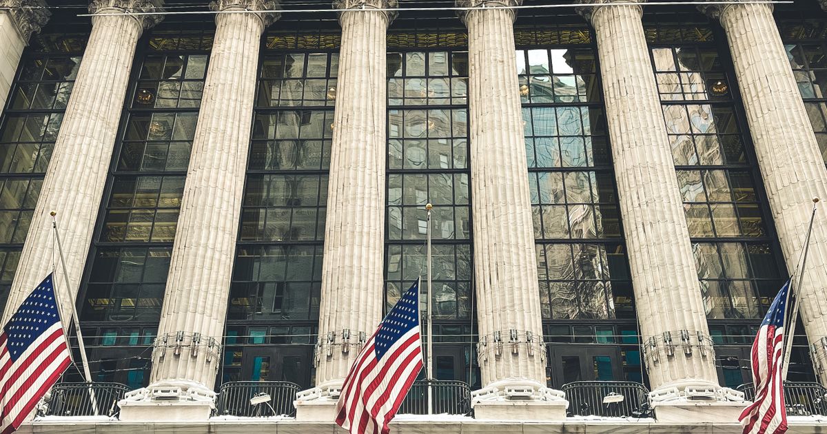 Keputusan Suku Bunga The Fed: Bagaimana Dampaknya bagi Forex dan Emas?